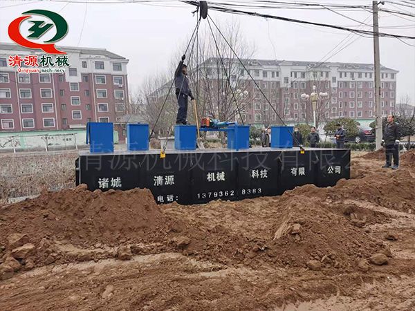 今天四川眉山小區污水處理設備安裝完成