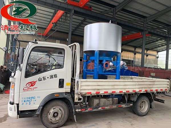 發(fā)往云南某地造紙高濃水力碎漿機