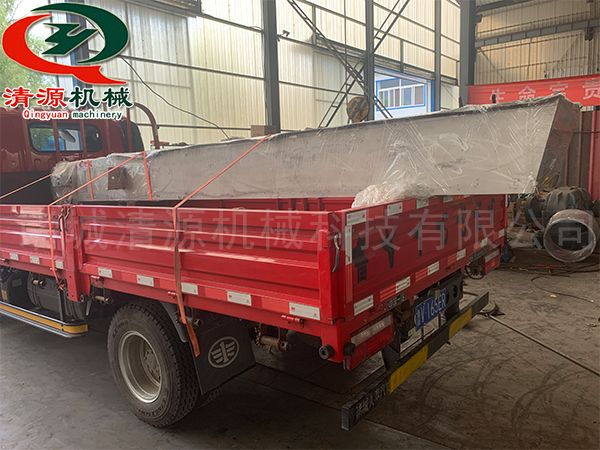 今日發貨甘肅客戶格柵除污機